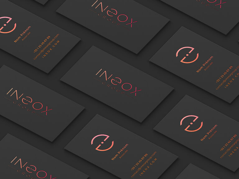 Création d'identité visuelle et cartes de visite pour ineox group, réalisée par Margarita Pautrat graphiste freelance à Perpignan.
